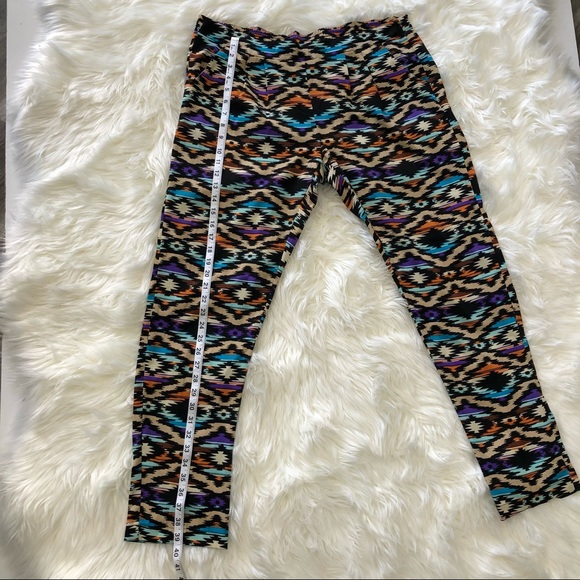 Mimi Chica Elastic Waist Aztec Print Straight Pant - Picture 7 of 9